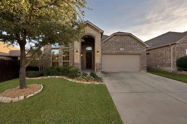 $369,000 | 2600 Pioneer Drive, Denton, TX 76210