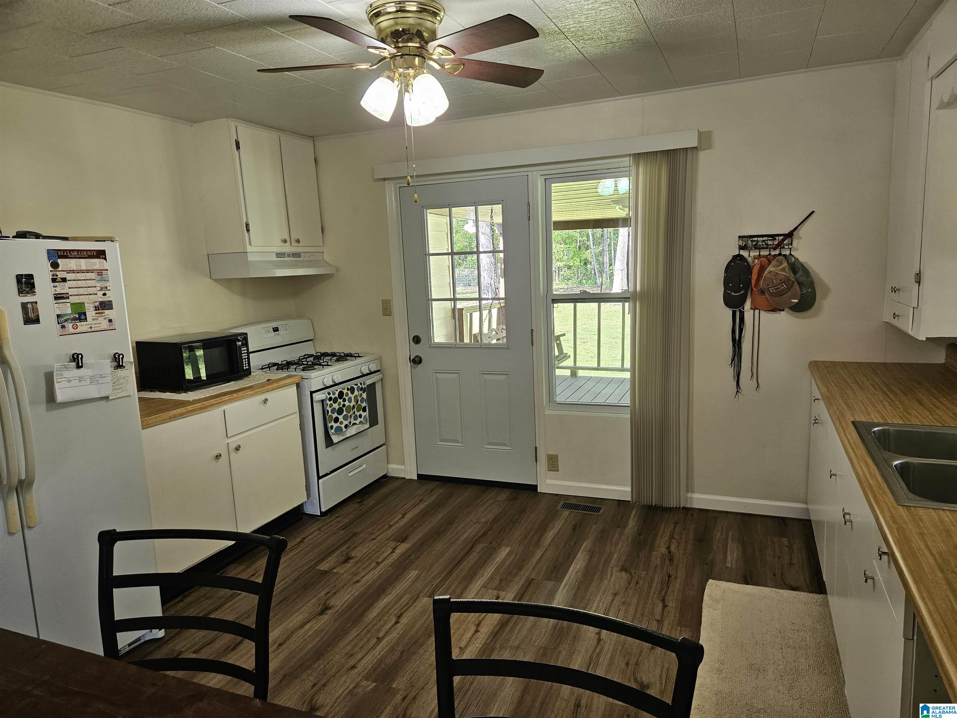 559 Georgia Road Steele, AL 35987 - Photo 8 of 20