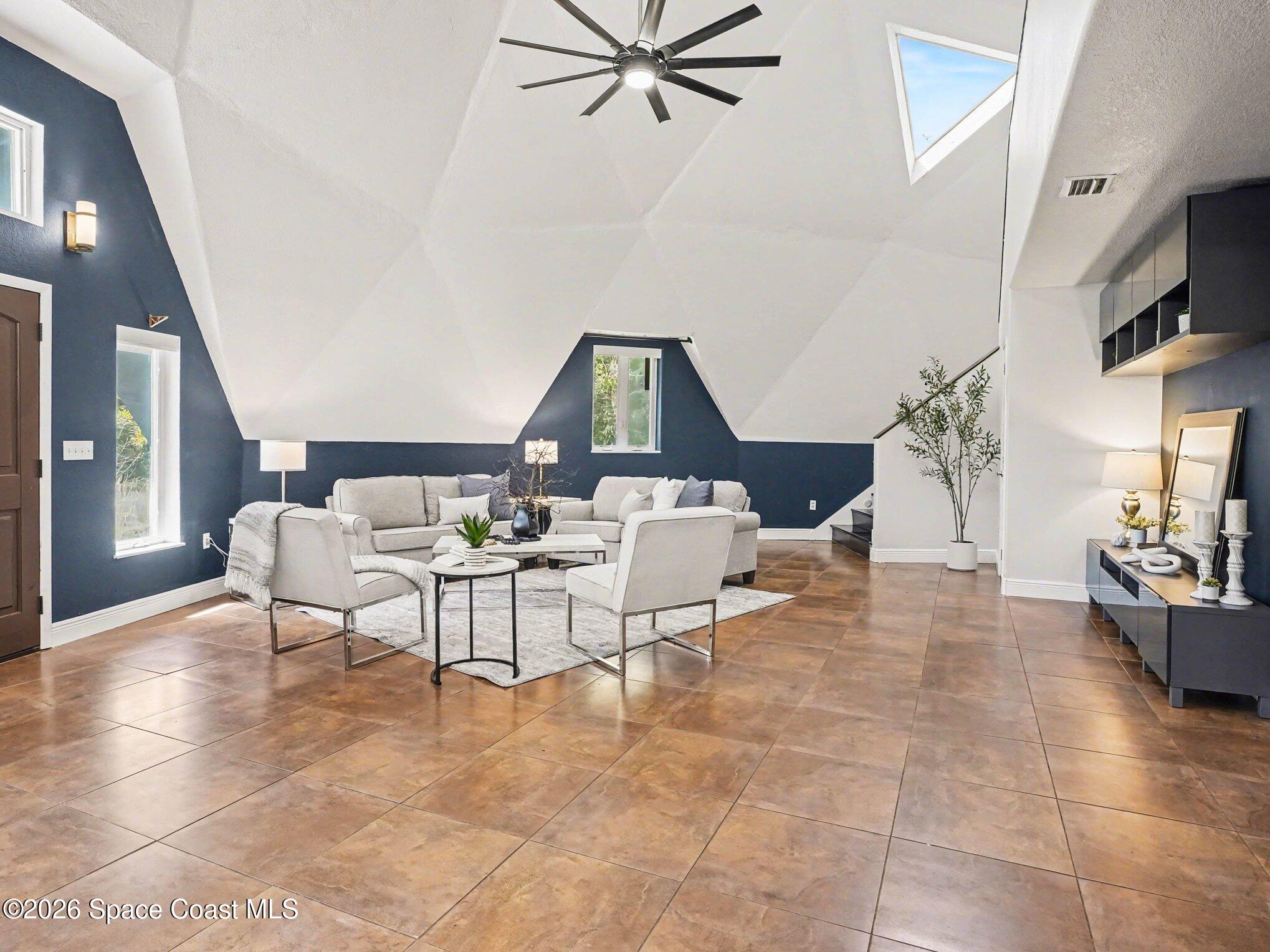 4045 Jake Avenue Cocoa, FL 32926 - Photo 5 of 33 006_file_2958