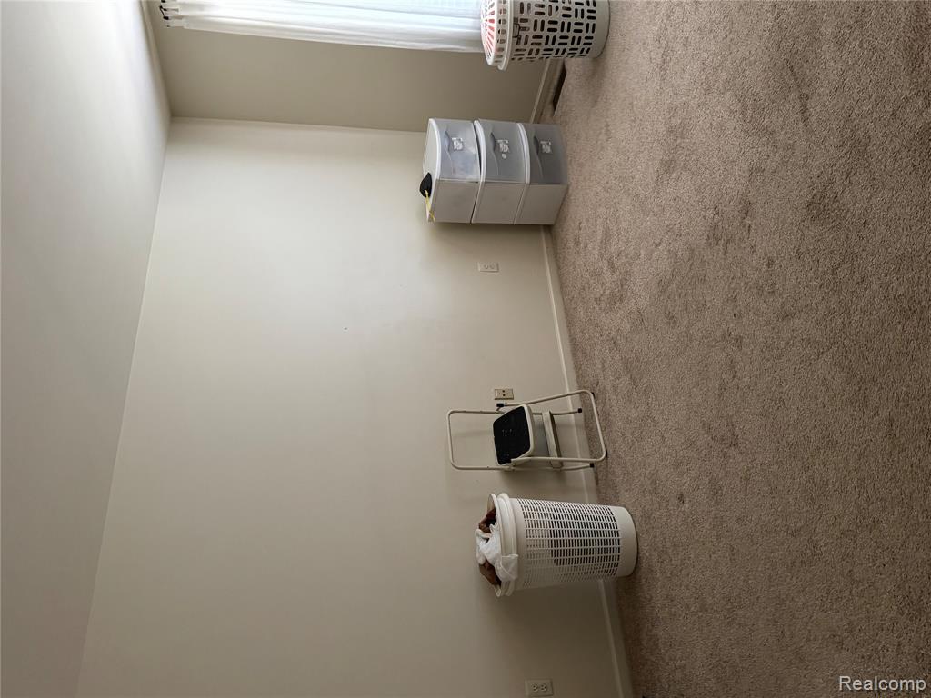 20218 Rodeo Court Southfield, MI 48075 - Photo 20 of 32 Gallery Image 20