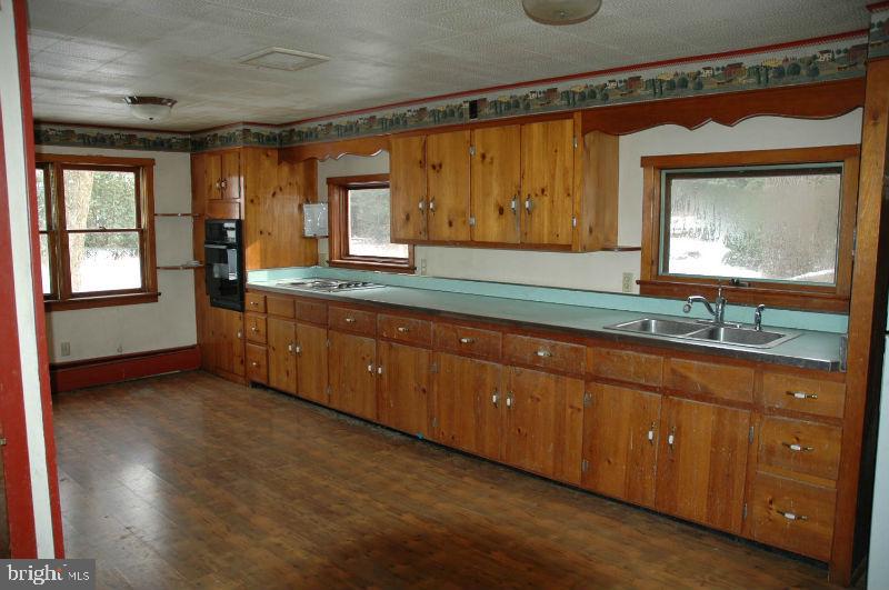 985 Swopes Valley Road Pine Grove, PA 17963 - Photo 15 of 21 Gallery Image 15
