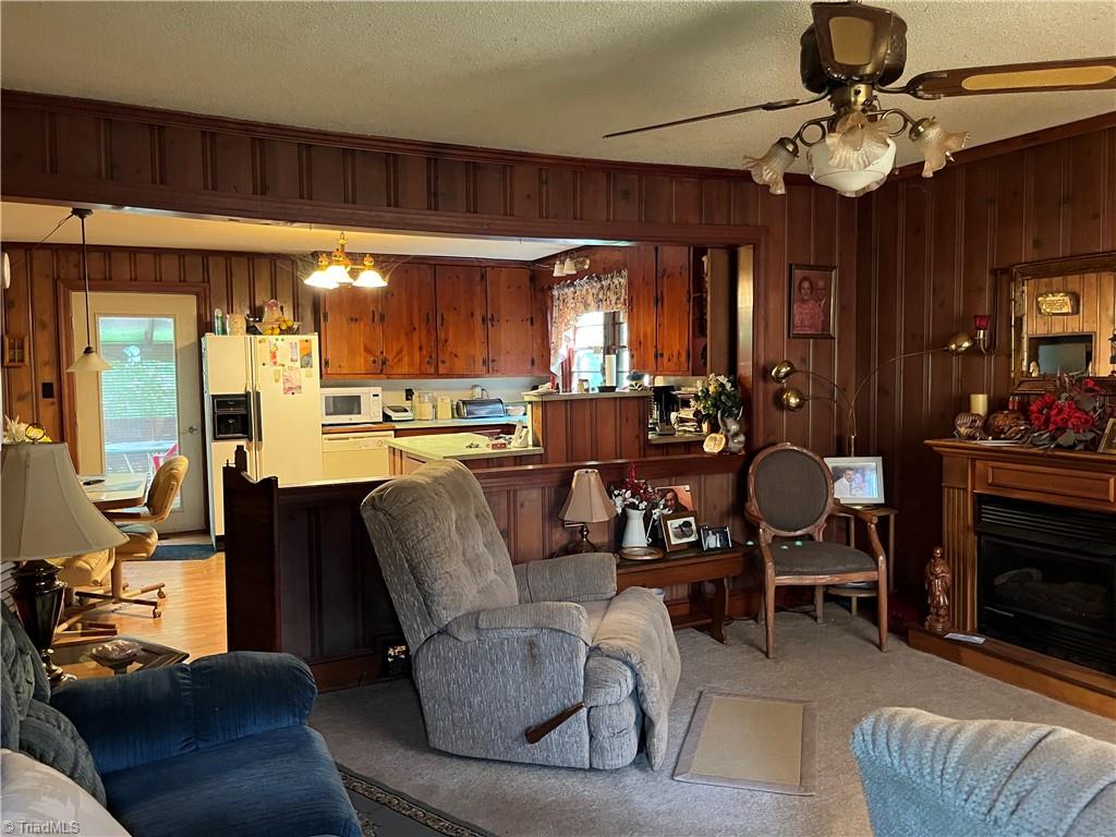 516 Mt Olivet Church Road Lexington, NC 27295 - Photo 16 of 49 LIVING ROOMOPEN TO KITCHEN