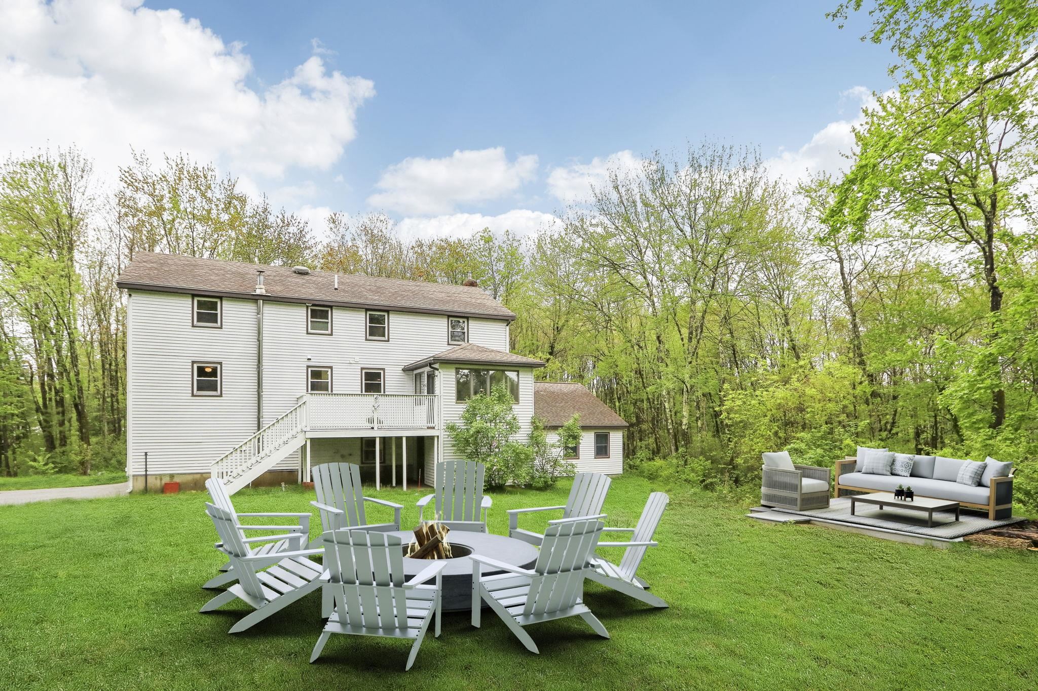 68 Mammoth Road Londonderry, NH 03053 - Photo 26 of 39