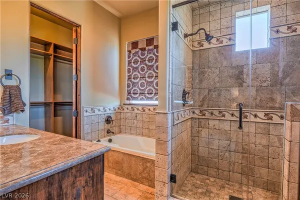 $8,900 | 15 Vía Lido, Henderson, NV 89011