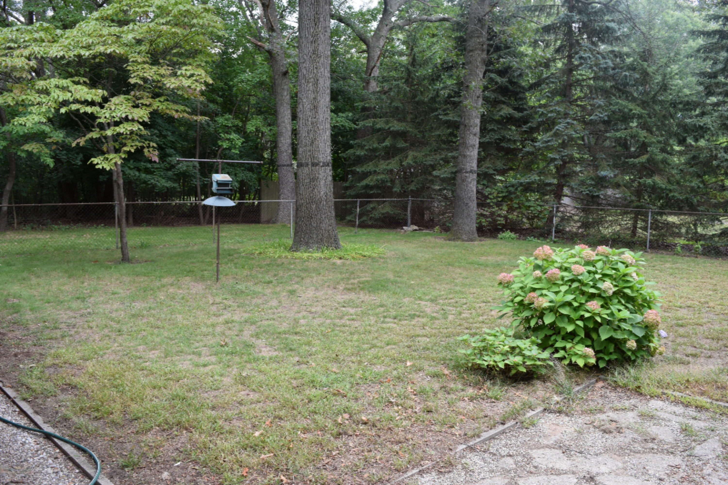 3086 Service Road Muskegon, MI 49444 - Photo 28 of 32 Service 044
