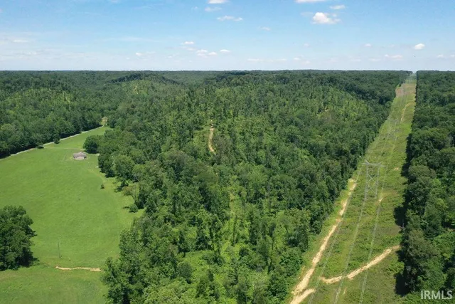 $175,000 | 4000 South S Cr, Medora, IN 47260