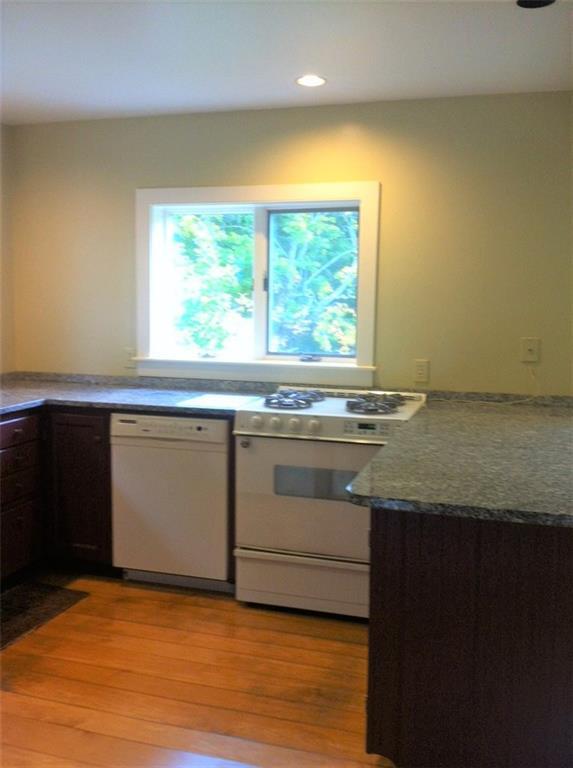 440 Hinckley Ridge Road Blue Hill, ME 04614 - Photo 4 of 16 Photo