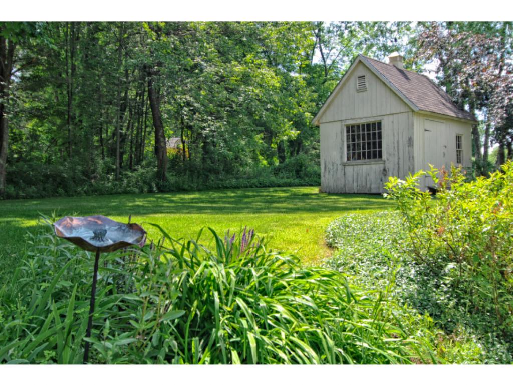 38 Jenkins Road Bedford, NH 03110 - Photo 24 of 25
