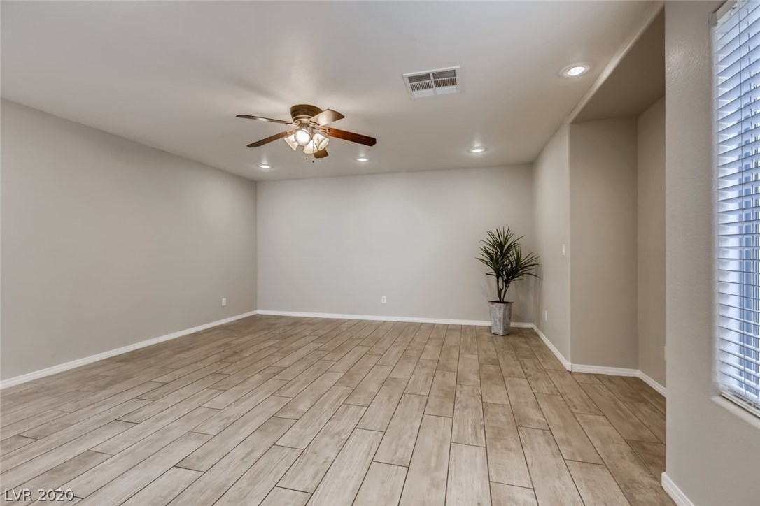 7297 Larix Road Las Vegas, NV 89113 - Photo 5 of 30