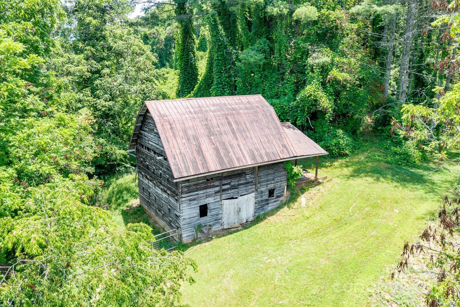 160 McLean Road Weaverville, NC 28787 - Photo 19 of 25