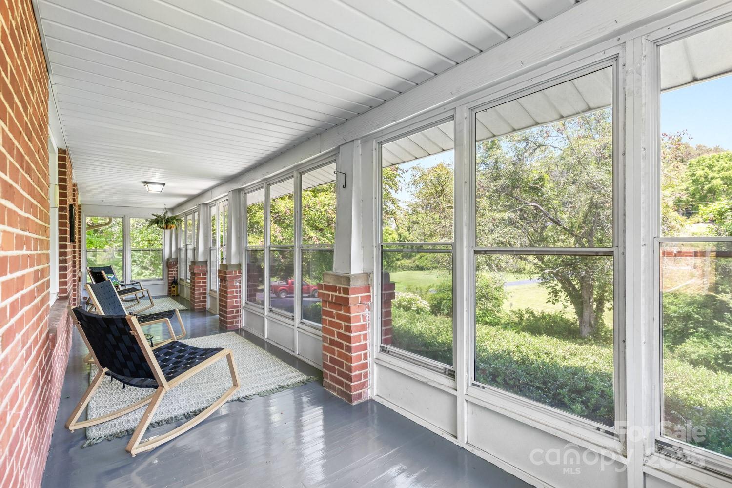 160 McLean Road Weaverville, NC 28787 - Photo 2 of 25