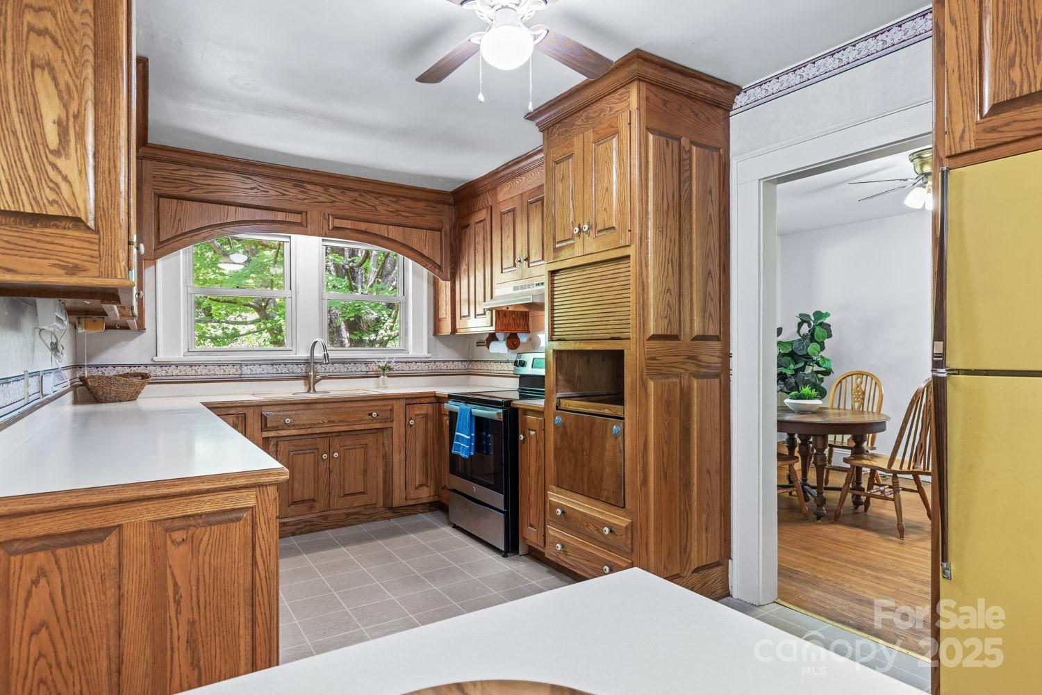 160 McLean Road Weaverville, NC 28787 - Photo 6 of 25