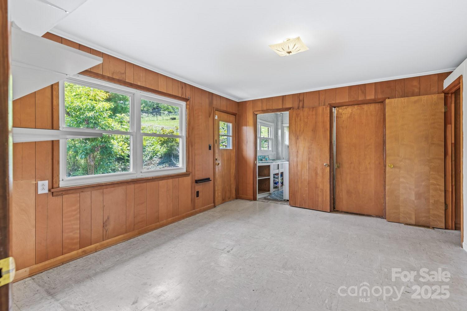 160 McLean Road Weaverville, NC 28787 - Photo 10 of 25