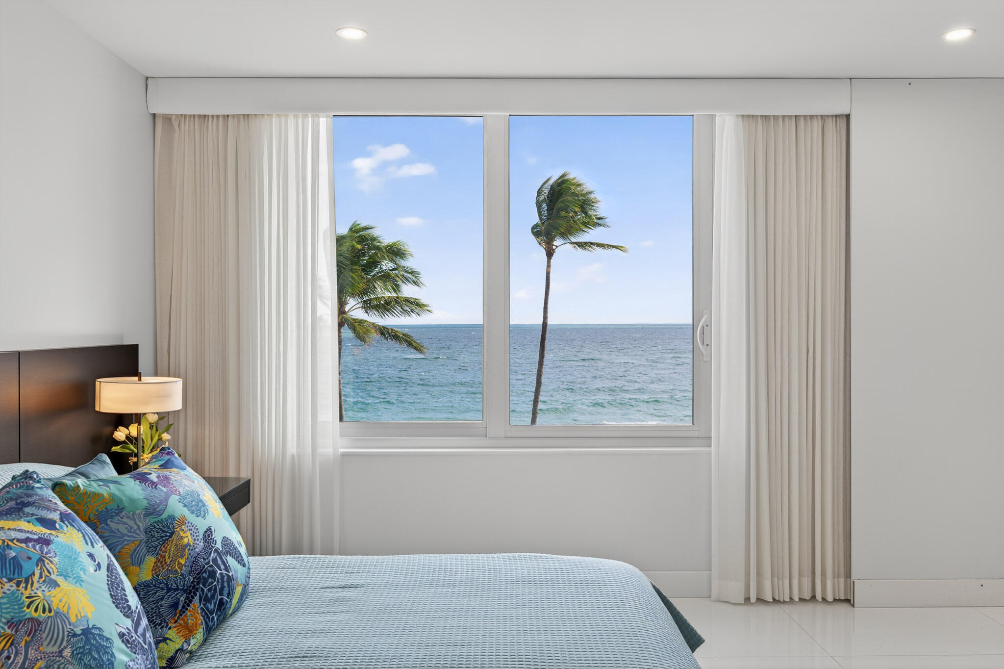 340 South Ocean Boulevard, Unit 3C Palm Beach, FL 33480 - Photo 12 of 29 16