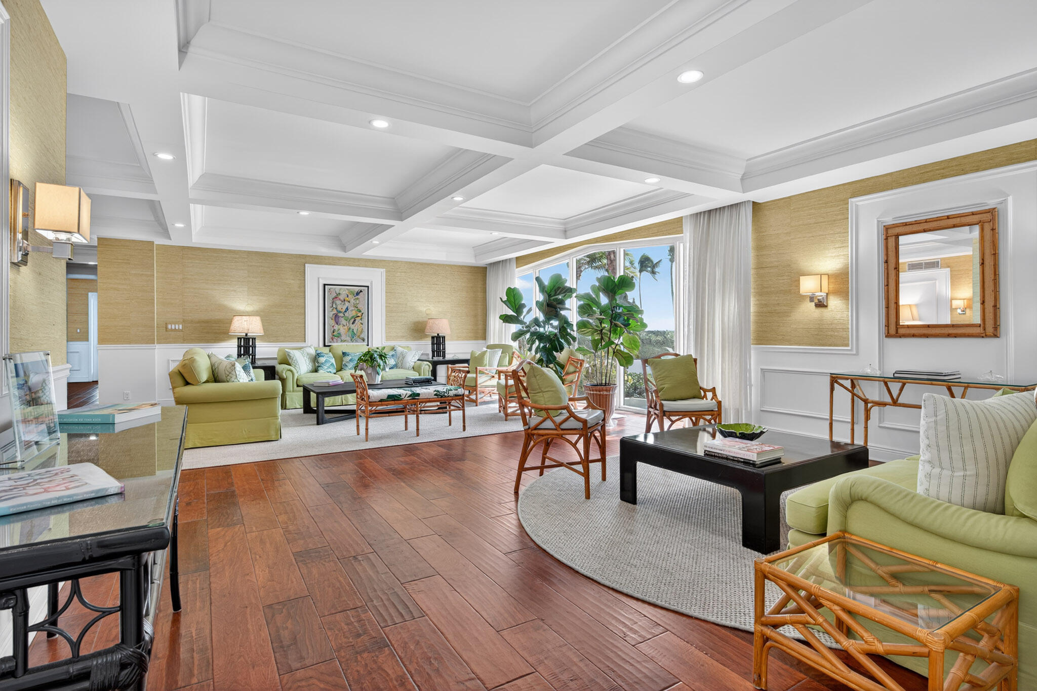 340 South Ocean Boulevard, Unit 3C Palm Beach, FL 33480 - Photo 19 of 29 27