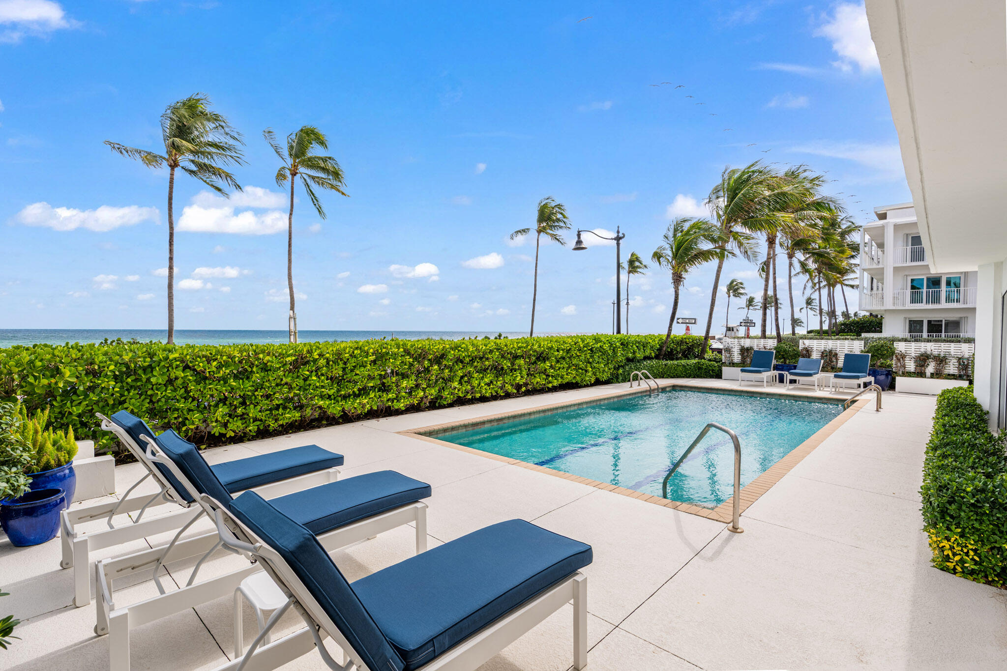 340 South Ocean Boulevard, Unit 3C Palm Beach, FL 33480 - Photo 24 of 29 32