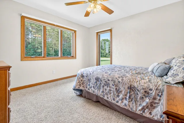 $698,000 | N1180 County Rd EE, Redgranite, WI 54970