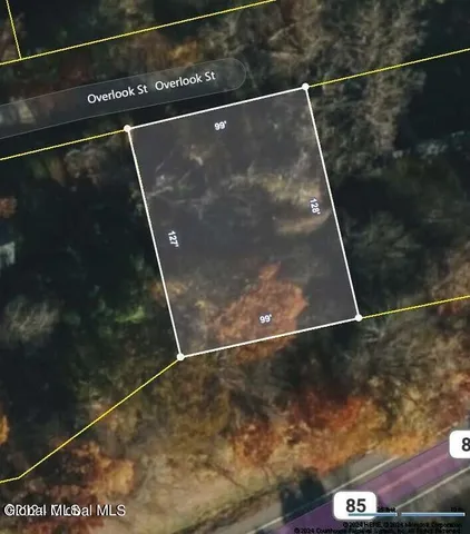 $2,500 | 46 Overlook Street, Bethlehem, NY 12159