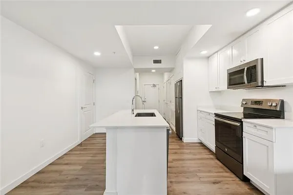 $235,000 | 2100 St Thomas Street, Unit 202, New Orleans, LA 70130
