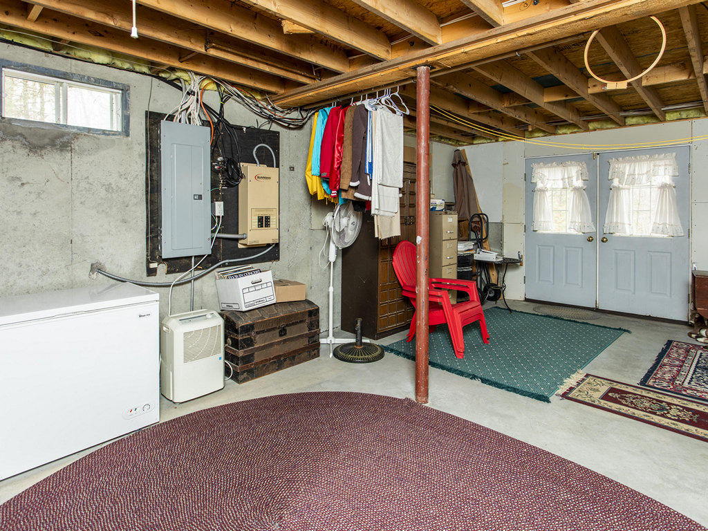 8 Spruce Ridge Road Edgecomb, ME 04556 - Photo 24 of 26 32