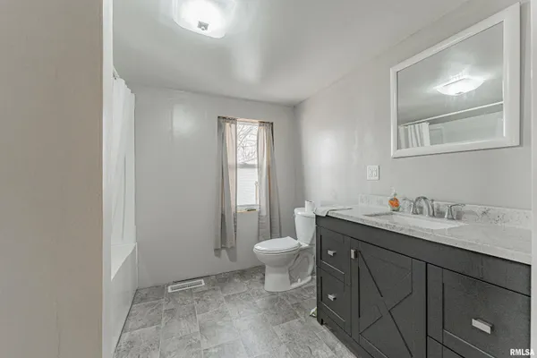 $119,000 | 108 South Church Street, Green Valley, IL 61534