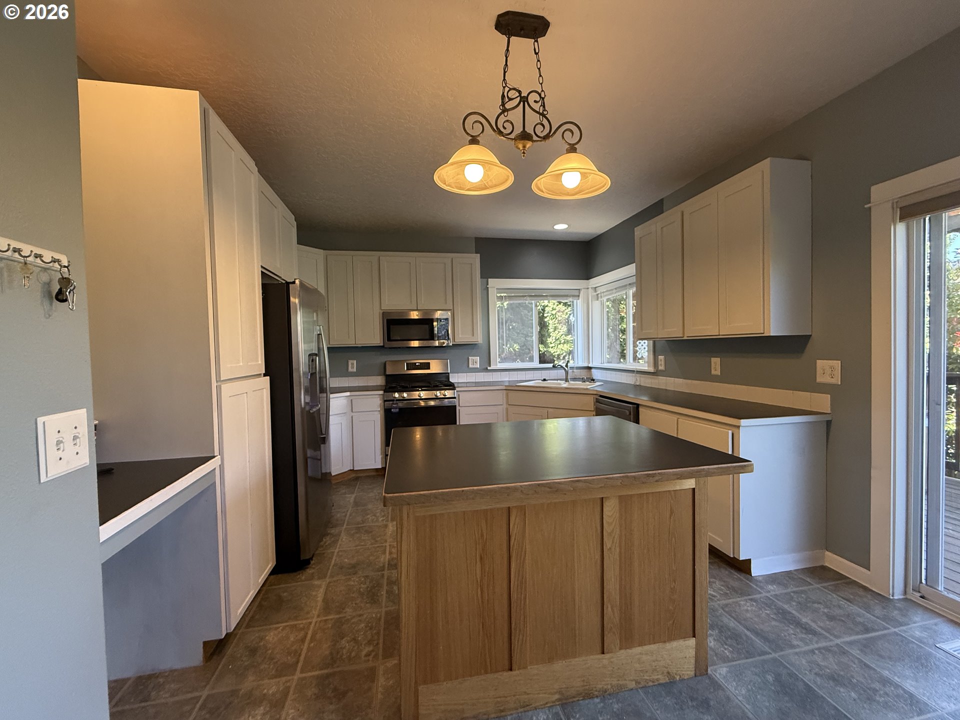 3408 Ambleside Drive Springfield, OR 97477 - Photo 26 of 44