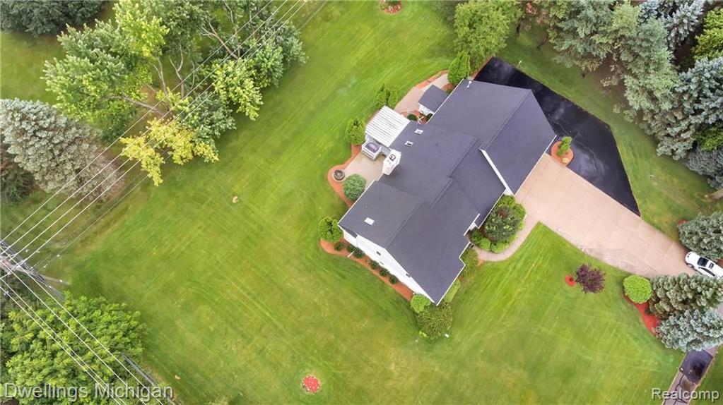 1037 South Adams Road Rochester Hills, MI 48309 - Photo 57 of 67