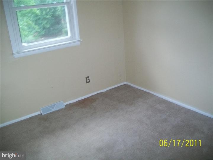504 North Brownleaf Road Newark, DE 19713 - Photo 9 of 13 Bedroom 3