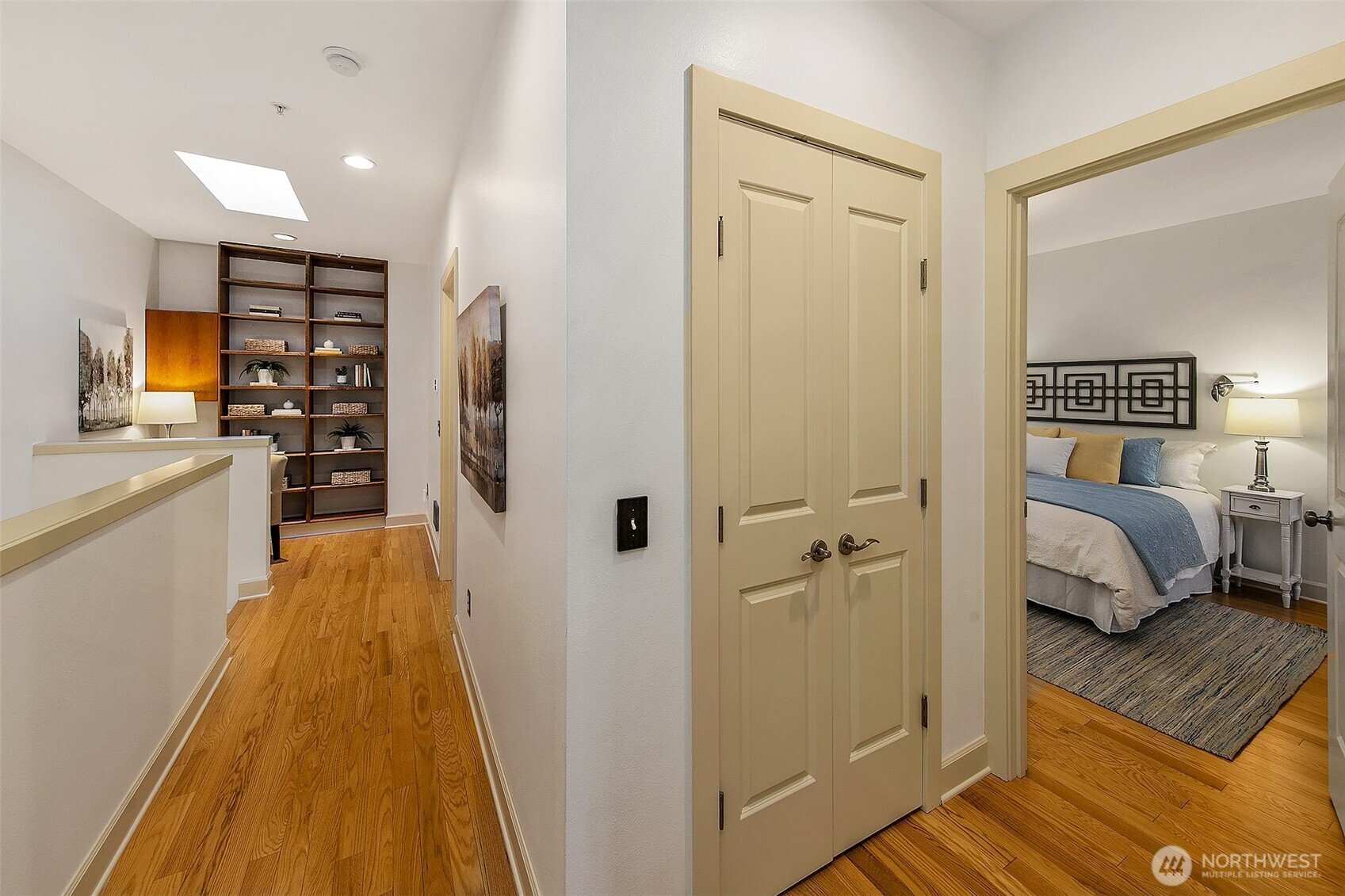 61 Pine Street, Unit 203 Edmonds, WA 98020 - Photo 17 of 34