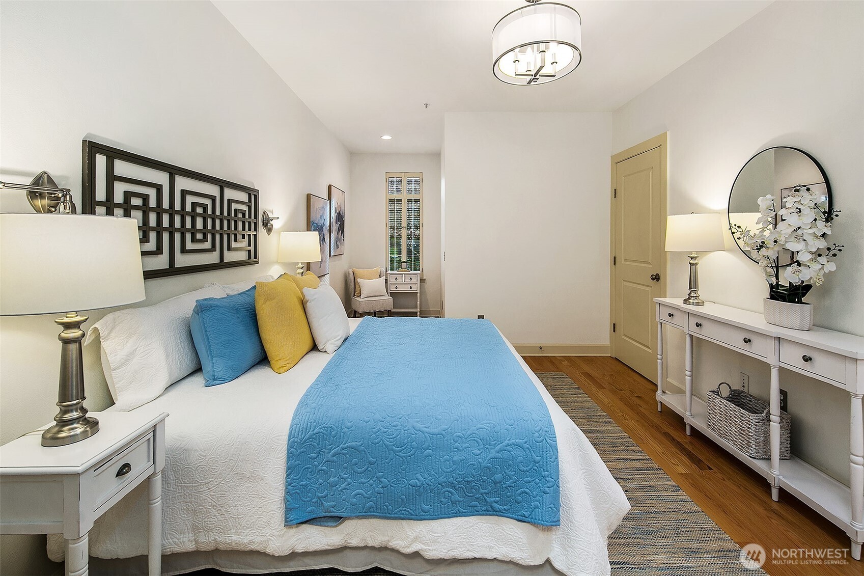 61 Pine Street, Unit 203 Edmonds, WA 98020 - Photo 18 of 34