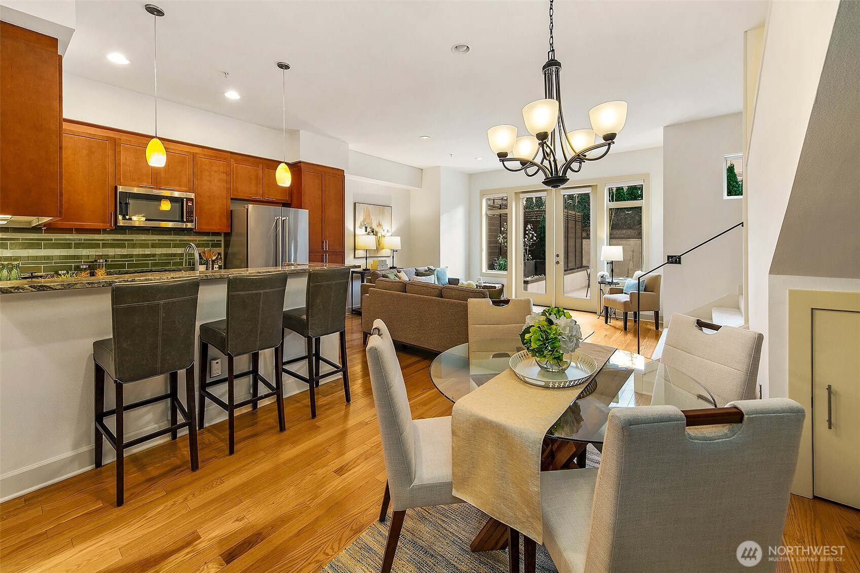 61 Pine Street, Unit 203 Edmonds, WA 98020 - Photo 9 of 34