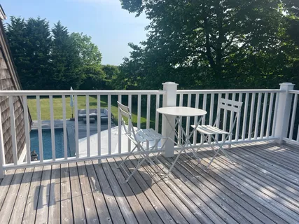 Undisclosed Address, Southampton, NY 11968