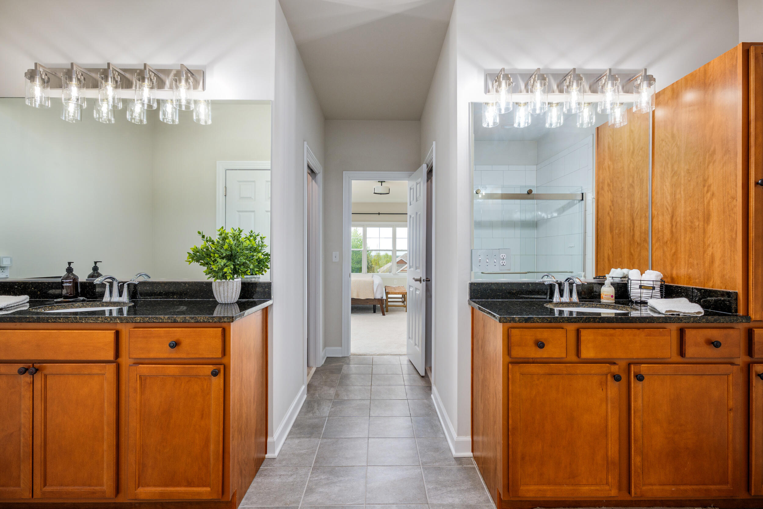 550 Ridgeview Court Lake Geneva, WI 53147 - Photo 20 of 25 35_550 ridgeview ct-035