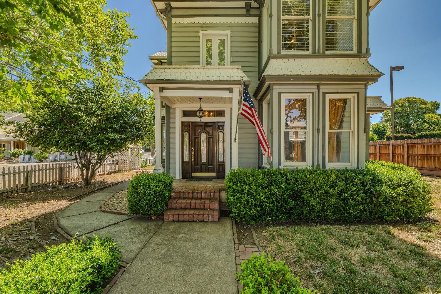 104 South Church Street Ione, CA 95640 - Photo 2 of 33 Walkway to the Front Door