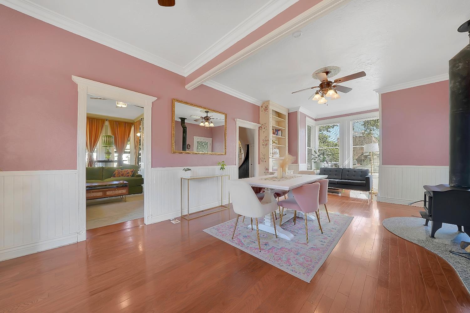 104 South Church Street Ione, CA 95640 - Photo 7 of 33 Dining room -entrance to living room