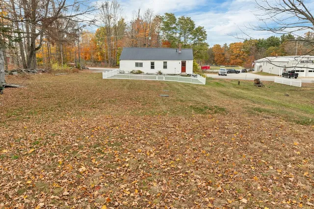 $379,900 | 15 Robert Rogers Road, Dunbarton, NH 03046