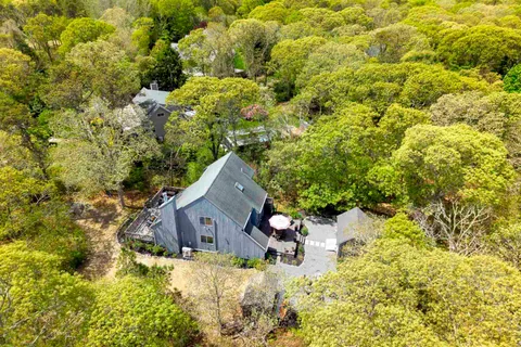 $1,495,000 | 44 Prices Way, Edgartown, MA 02539