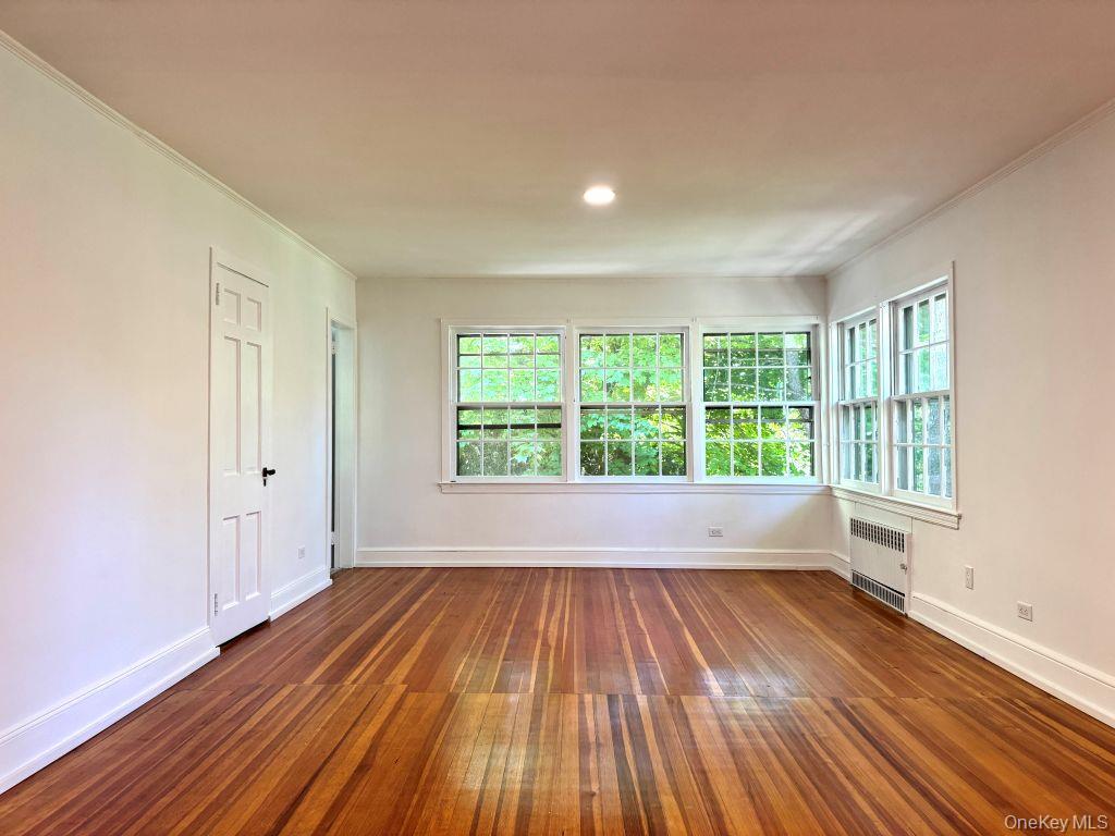 560 Taxter Road Elmsford, NY 10523 - Photo 20 of 39