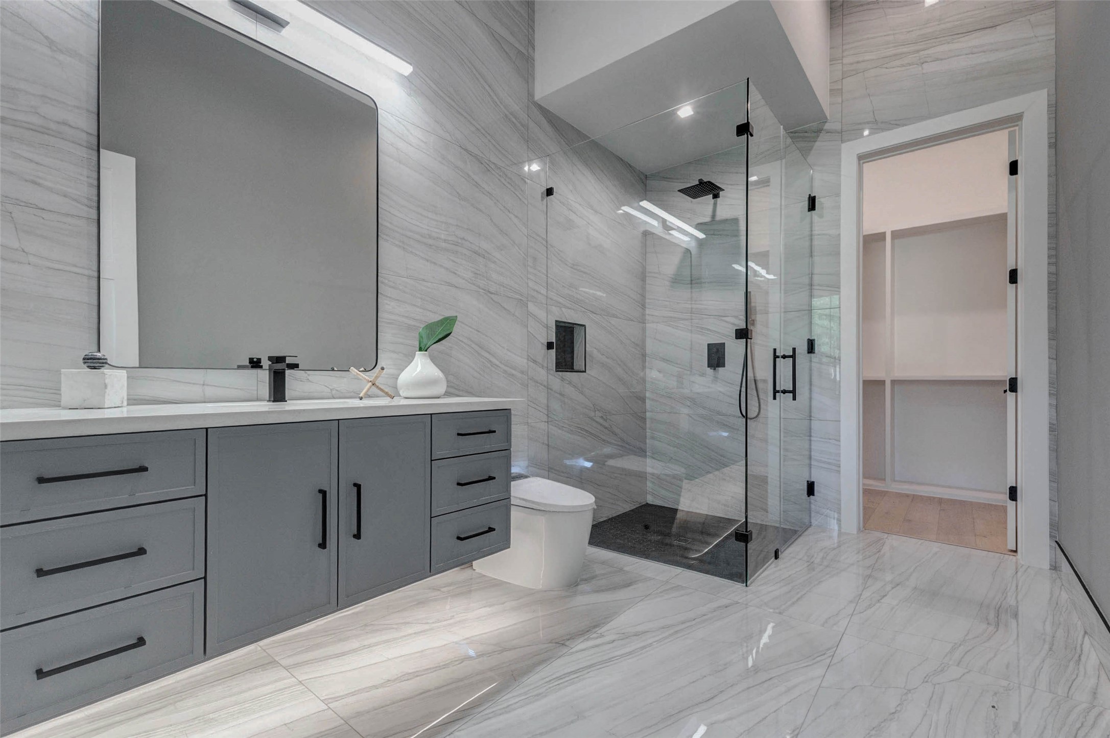 207 West 33rd Street Houston, TX 77018 - Photo 10 of 50