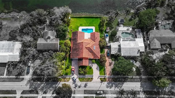 an aerial view of multiple house