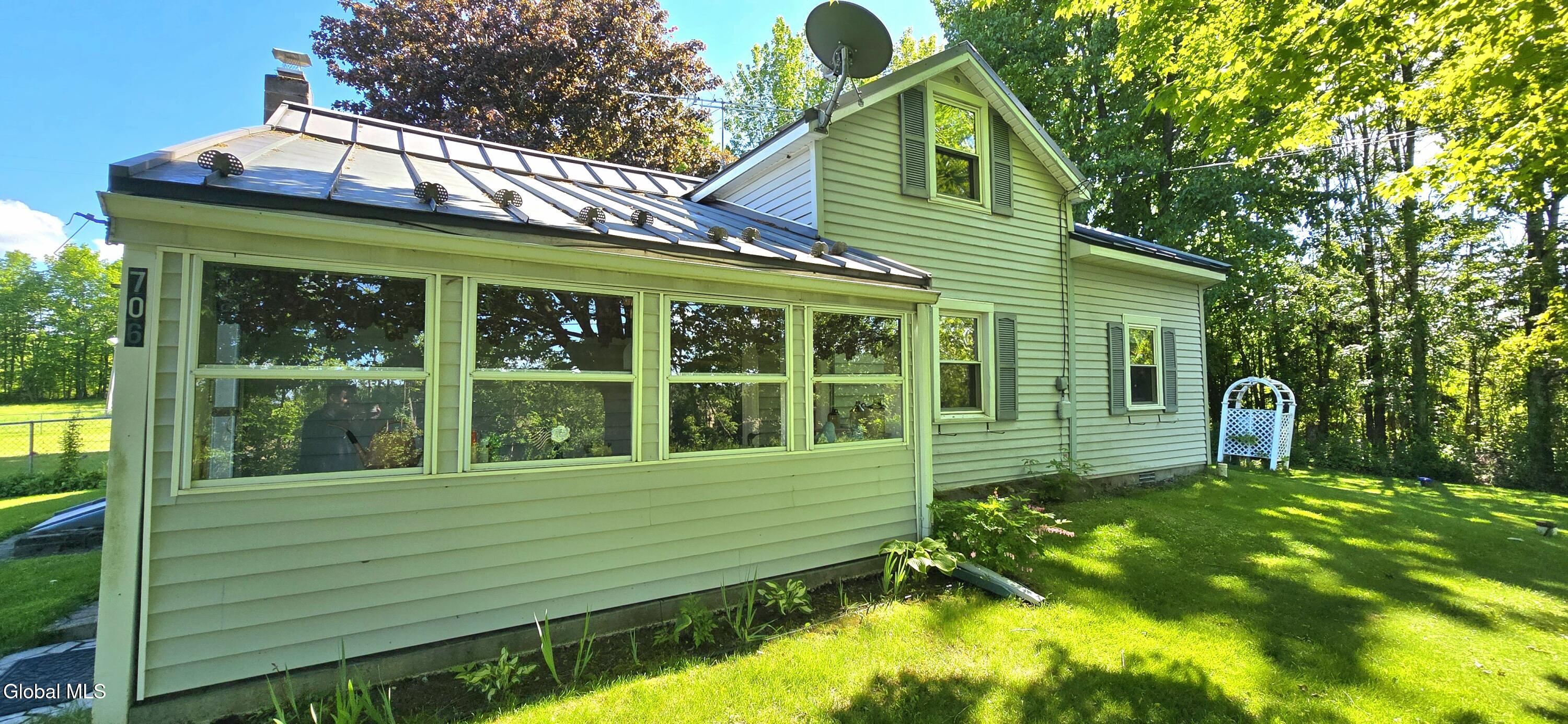 706 East Lykers Road Root, NY 12166 - Photo 2 of 90 2