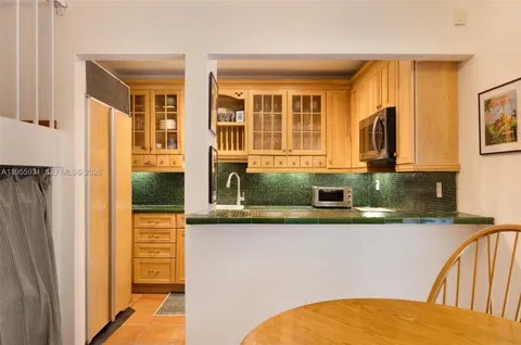 $825,000 | 2666 Tigertail Avenue, Unit 111, Coconut Grove, FL 33133