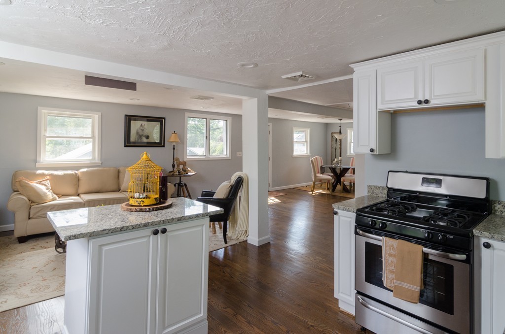 14 Ell Road Holbrook, MA 02343 - Photo 14 of 30