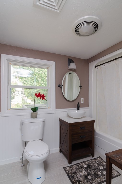14 Ell Road Holbrook, MA 02343 - Photo 10 of 30