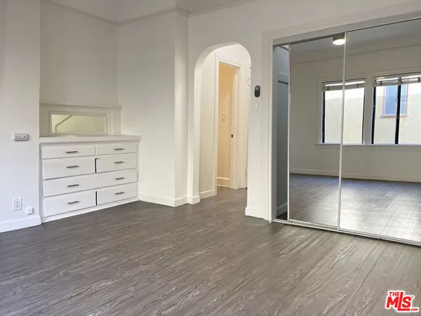 $3,698,000 | 444 Chestnut Avenue, Long Beach, CA 90802