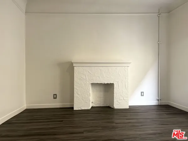 $3,698,000 | 444 Chestnut Avenue, Long Beach, CA 90802