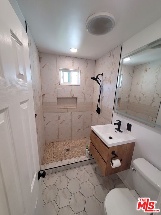 1317 West School Street Compton, CA 90220 - Photo 6 of 10