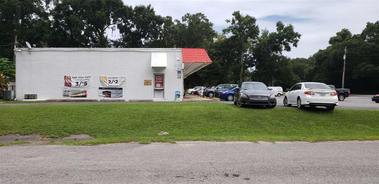 3850 Creighton Road, Unit B1 Pensacola, FL 32504 - Photo 15 of 15 Directly across the street - Pizza Hut!