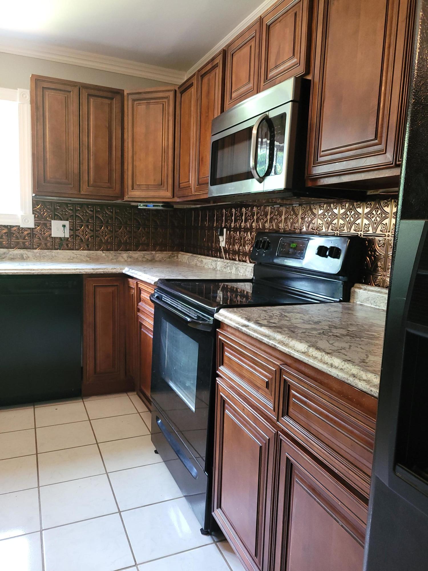 94 Boss Vaughn Road Annville, KY 40402 - Photo 36 of 67 20210811_122157