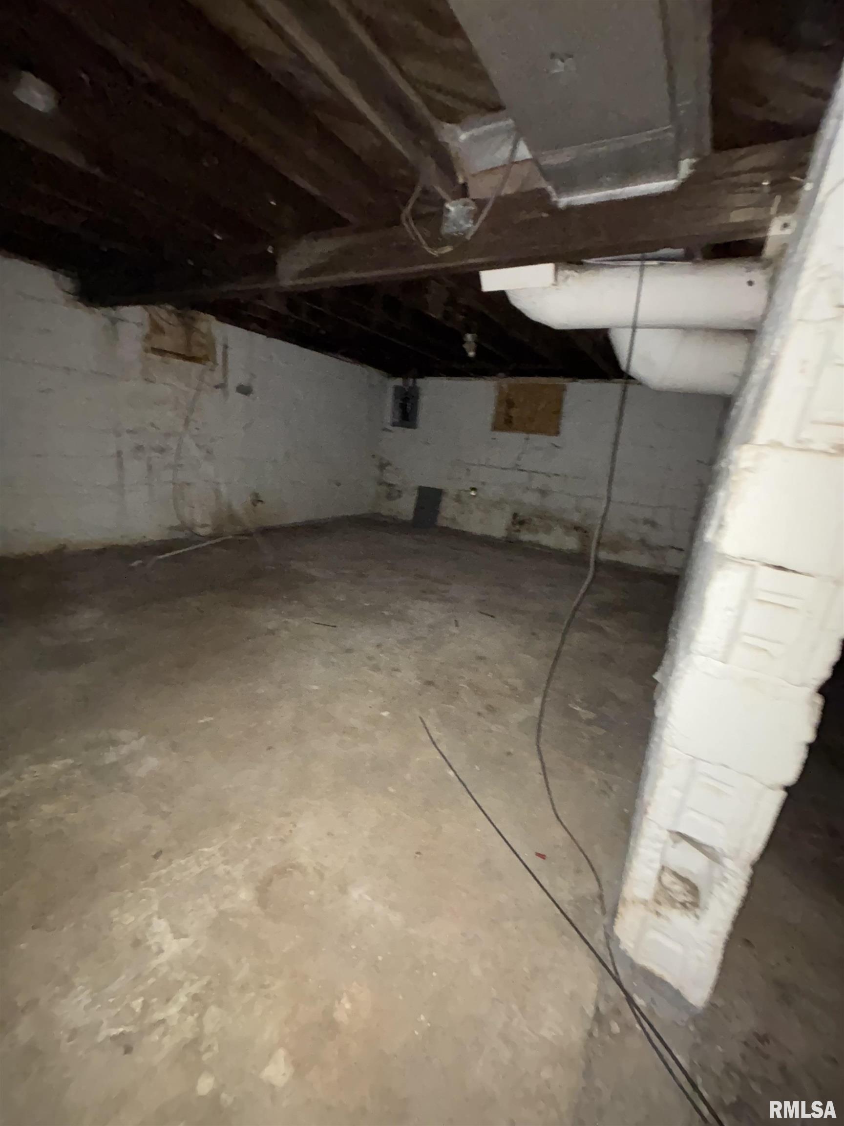 515 Mary Street Peoria, IL 61603 - Photo 24 of 44